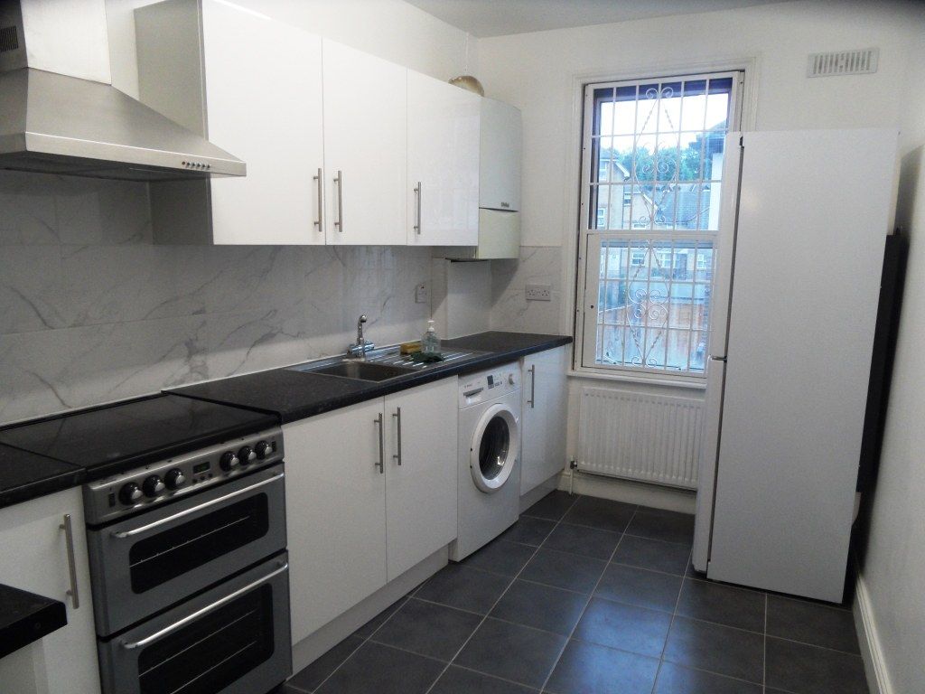 Property photo 2 of 7 10