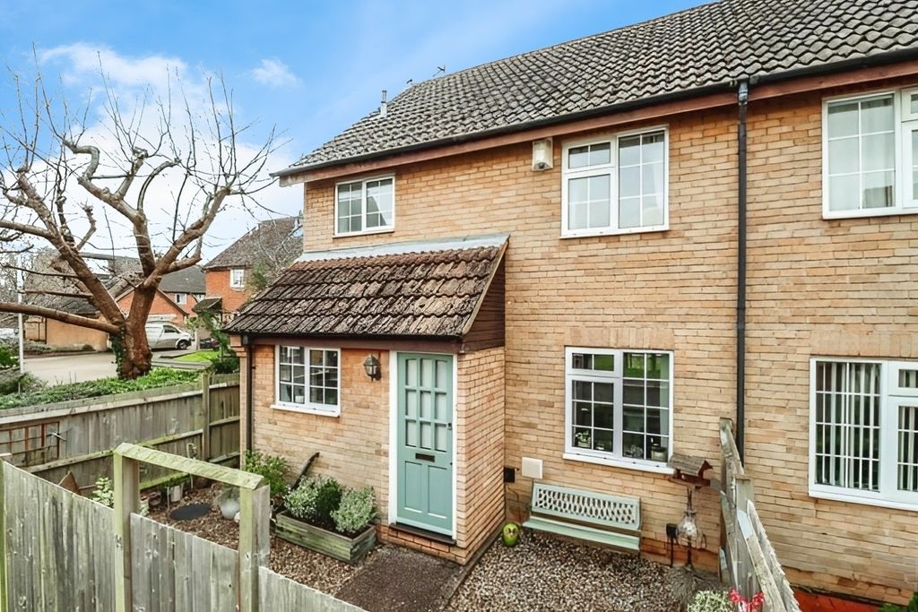 Property photo 1 of 8