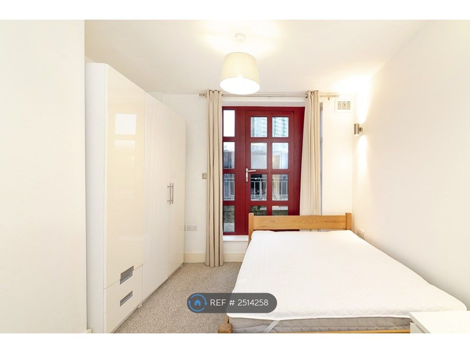 Property photo 1 of 35