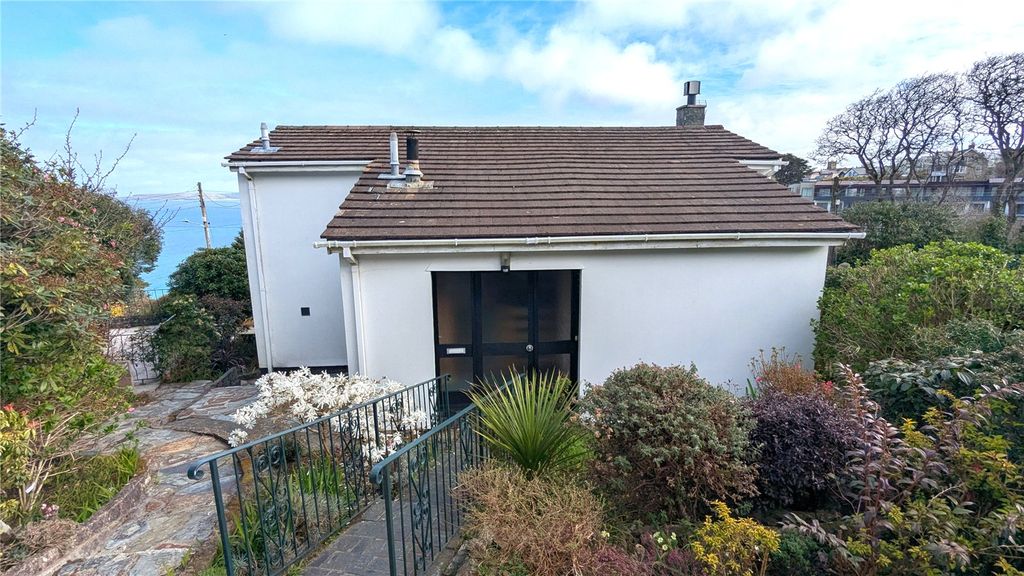 Property photo 2 of 23 Picture No. 19