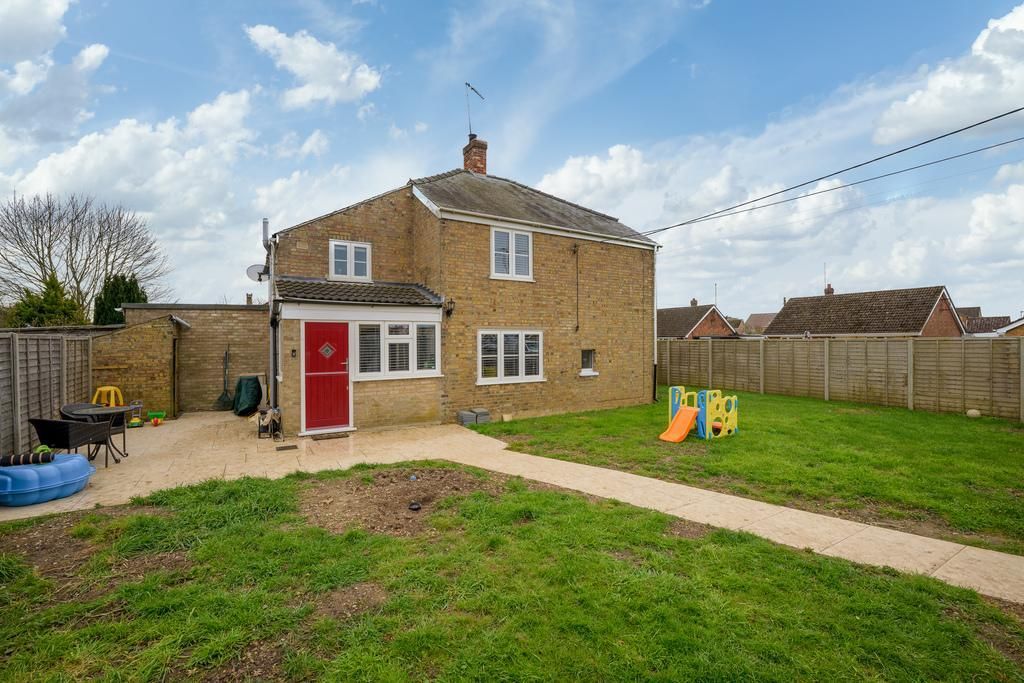 Property photo 1 of 16