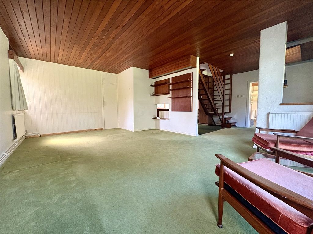 Property photo 3 of 26 Picture No. 40