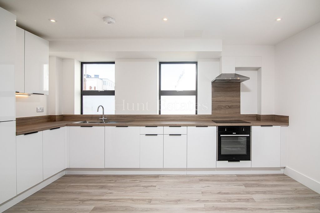 Property photo 3 of 19 Not Specified