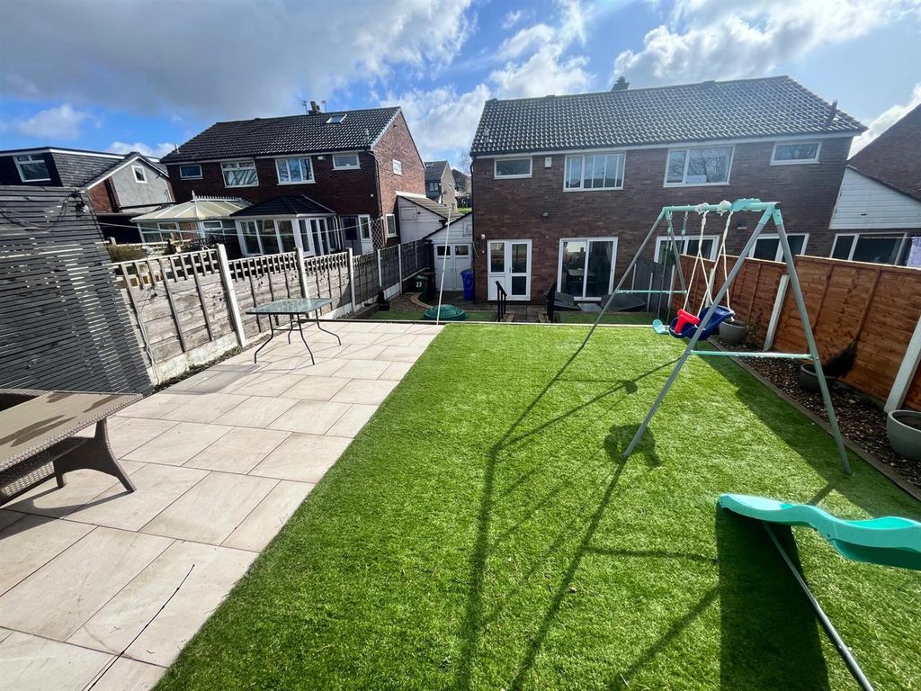 Property photo 3 of 25 3 (2).Jpeg