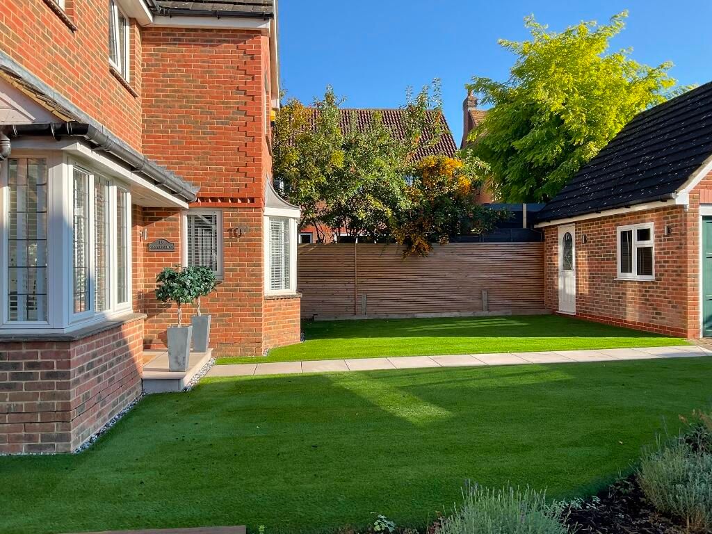 Property photo 3 of 21
