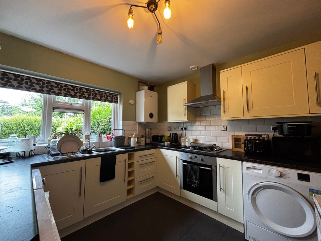 Property photo 3 of 12 Img_0093.Jpg
