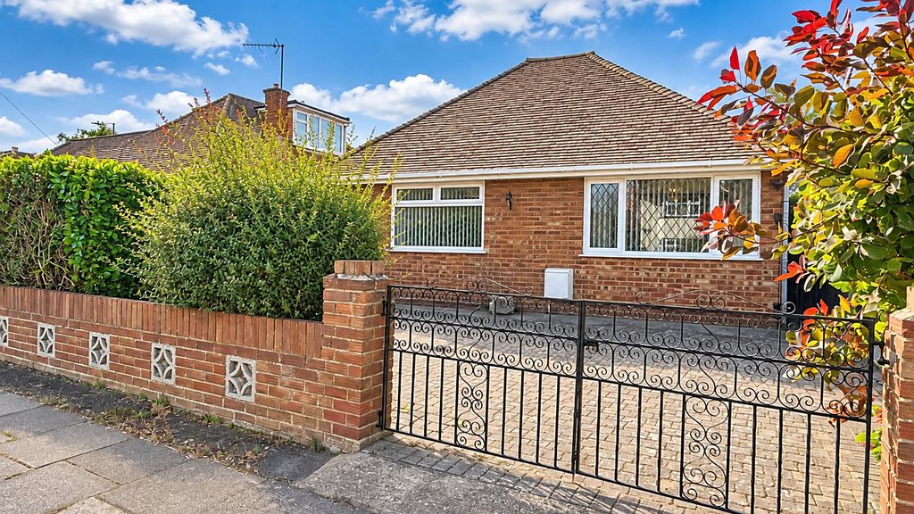 Property photo 1 of 13