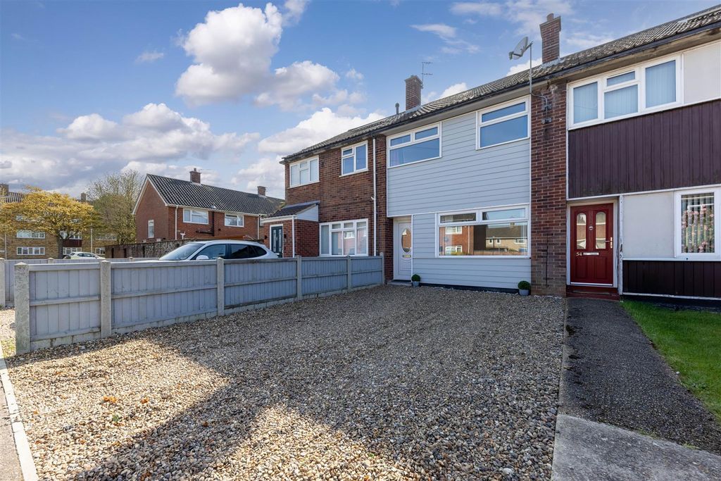 Property photo 1 of 19 Gb-37.Jpg