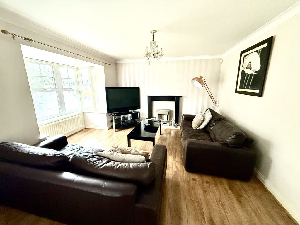 Property photo 3 of 18 Img_0148