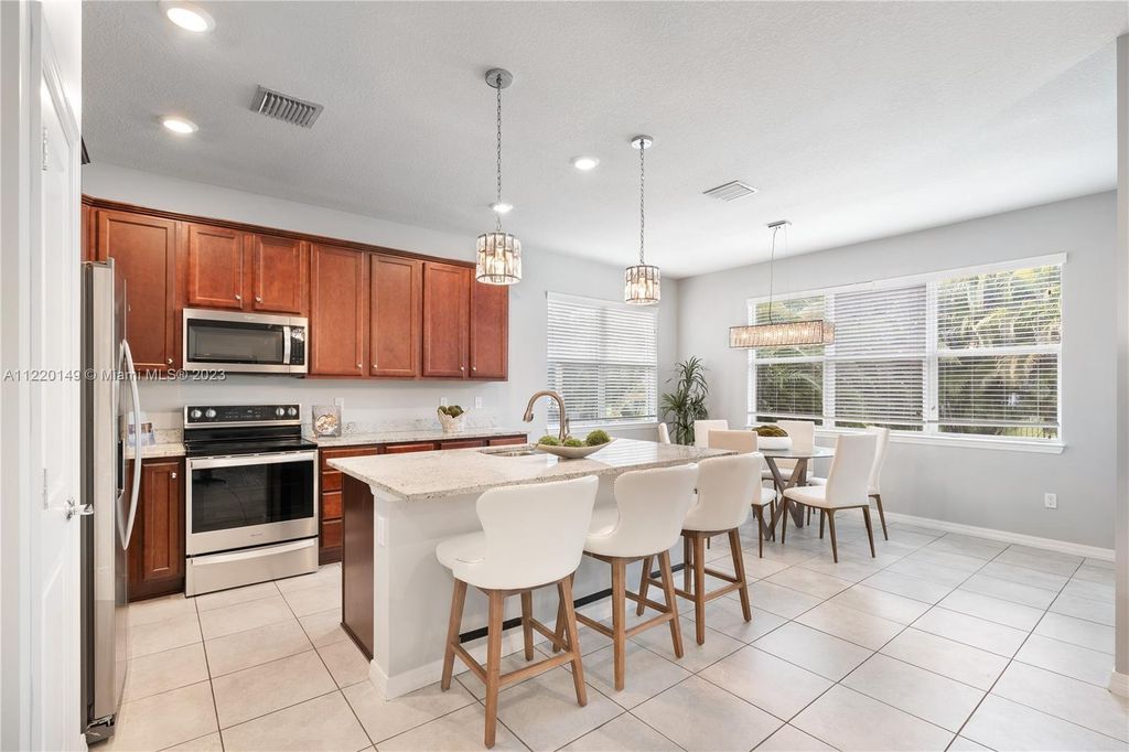 Property photo 3 of 29 <Alttext/>