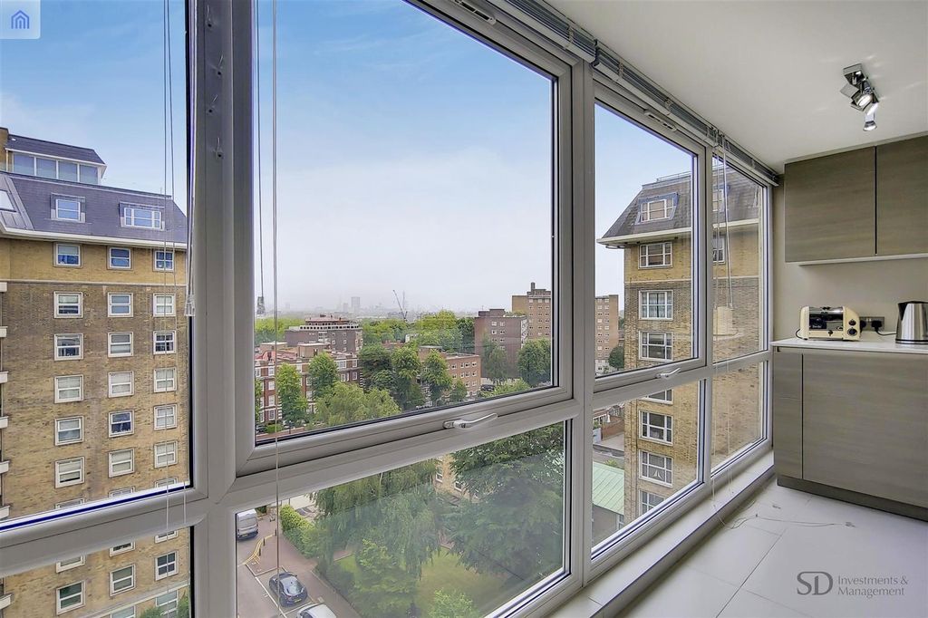 Property photo 3 of 17 Photo 2