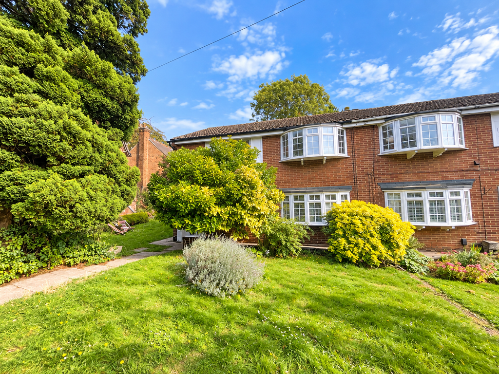 Property photo 1 of 14 569Fcddf-F485-4284-B373-20F1C6A0645F