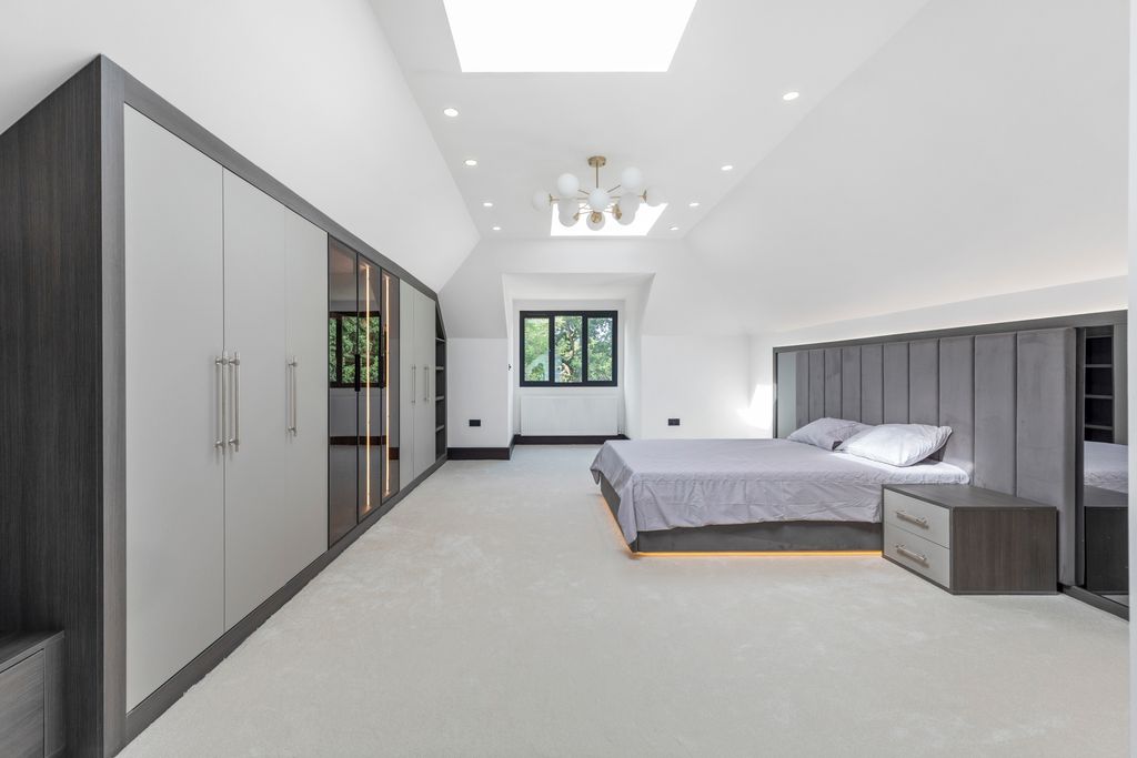 Additional image 17 of 5 bed detached house for saleThe Pipers Pipers Green Lane, Edgware HA8