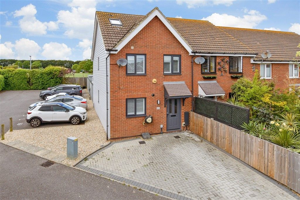 Property photo 1 of 15 External (Web)