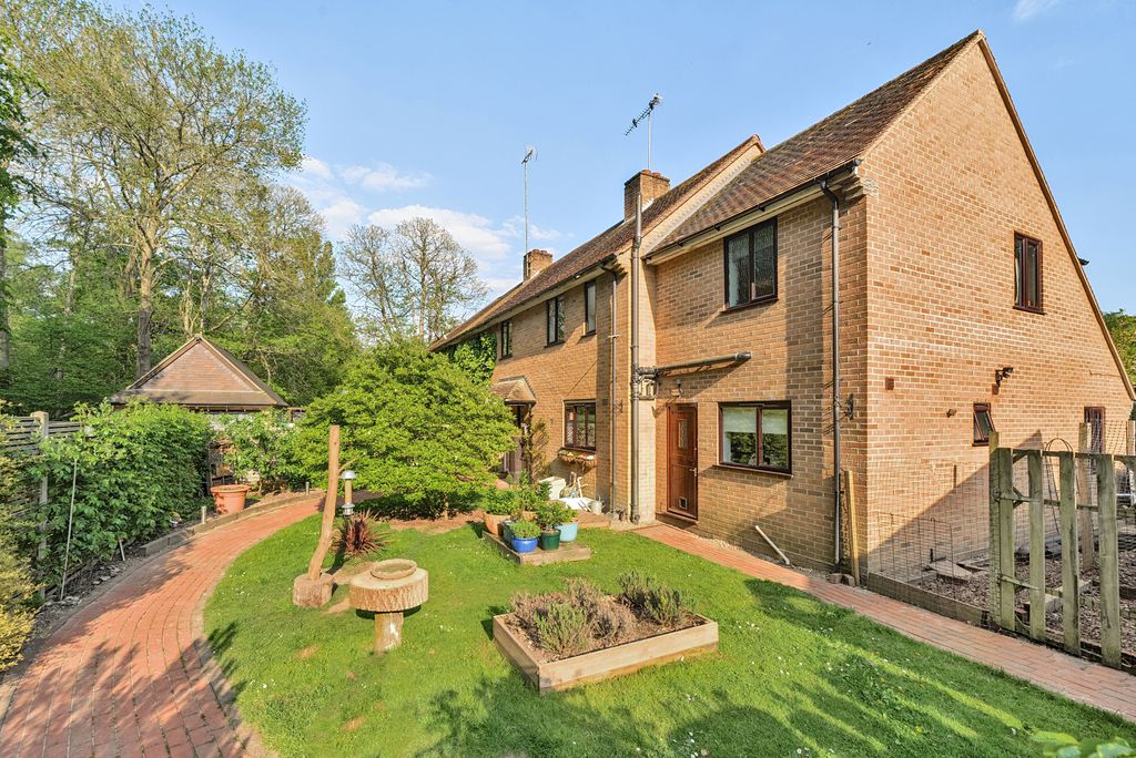 Property photo 1 of 26 Picture No. 34