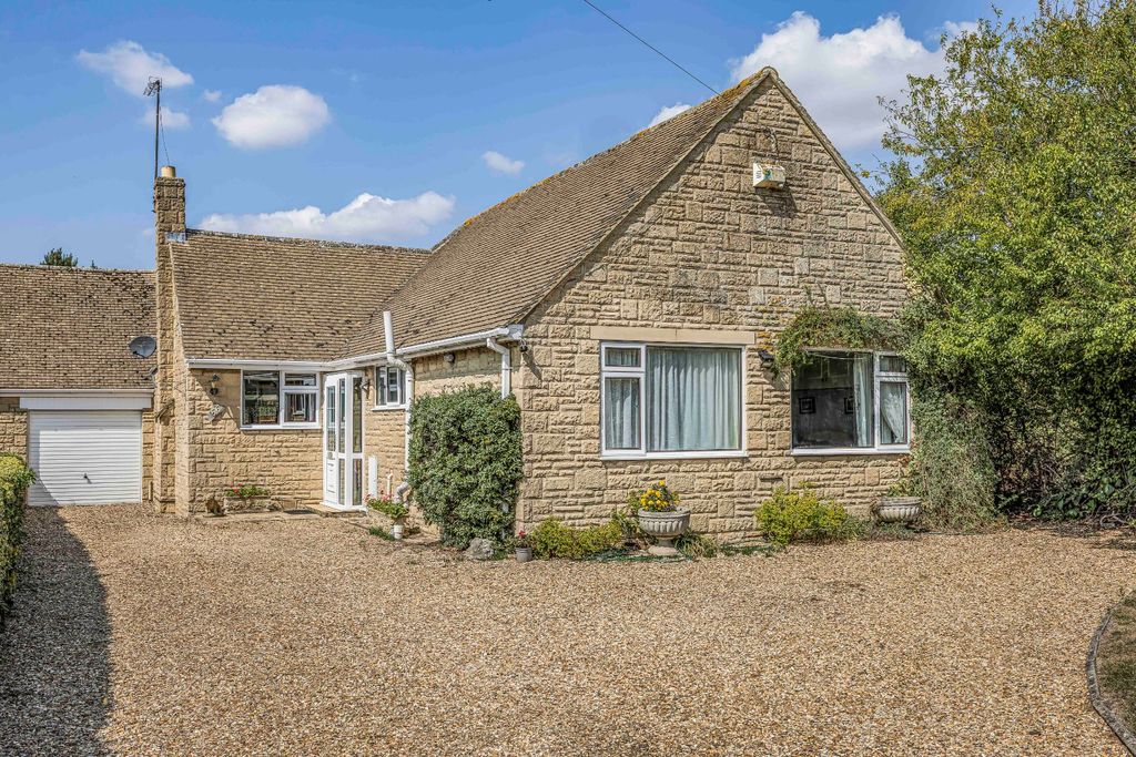 Property photo 1 of 16 Picture No. 01