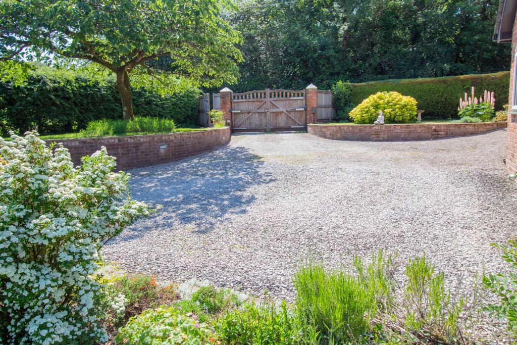Additional image 21 of 3 bed semi-detached house for saleEscot Park, Ottery St Mary EX11