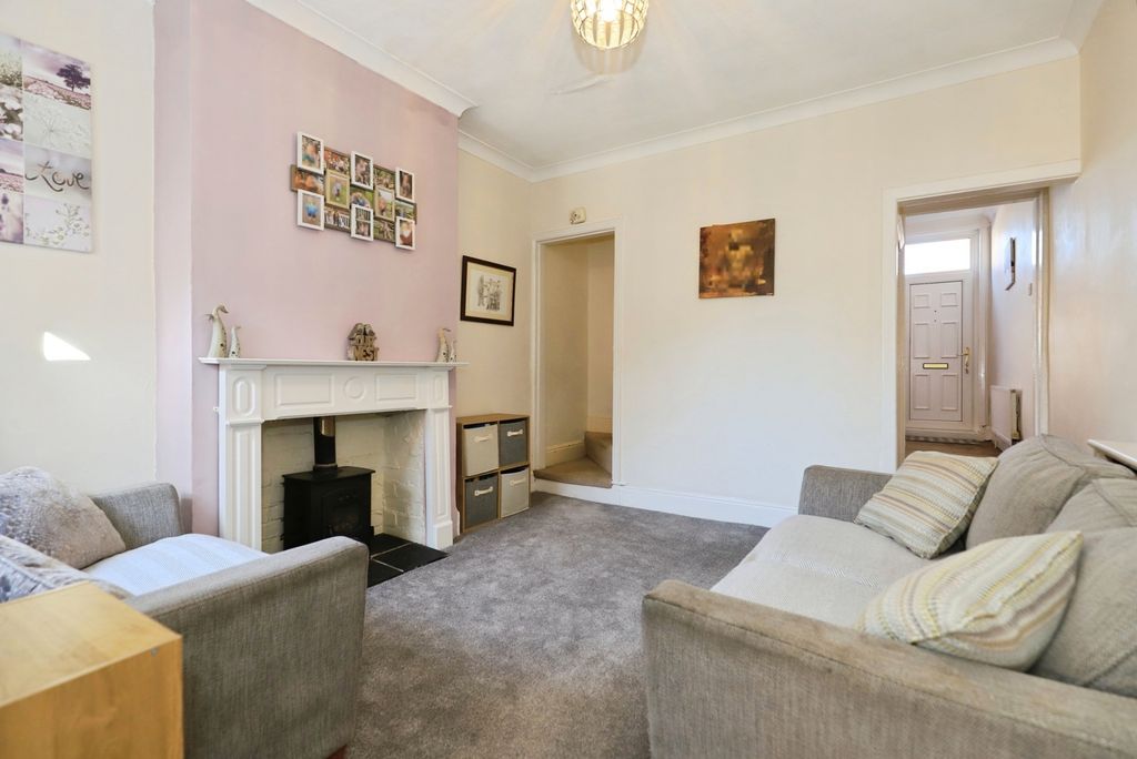 Property photo 3 of 15 Pbox-Img.Jpg