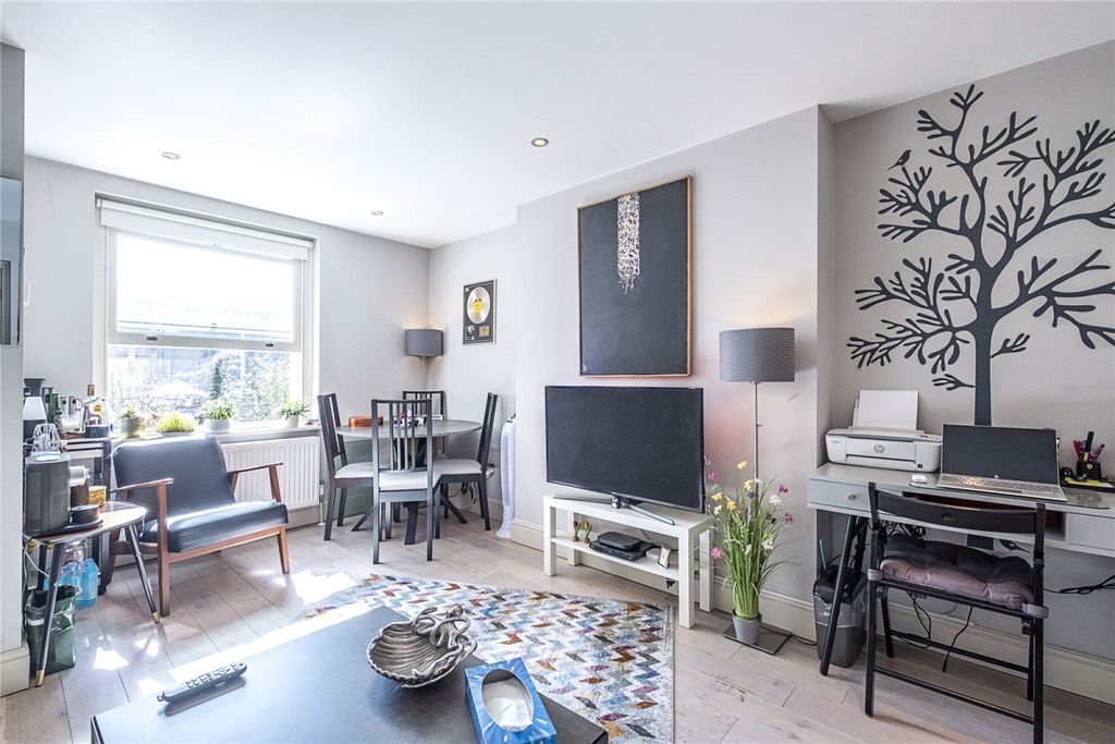 Property photo 1 of 6 Crl213372_16