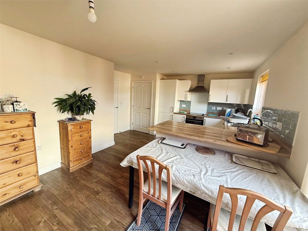 Property photo 3 of 14 Picture No. 04