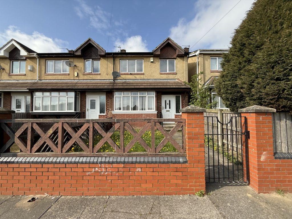 Property photo 1 of 8 3 Kenenet Sq