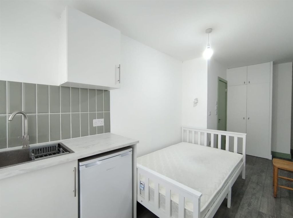 Property photo 1 of 3 Flat 3 Wide View.Jpg