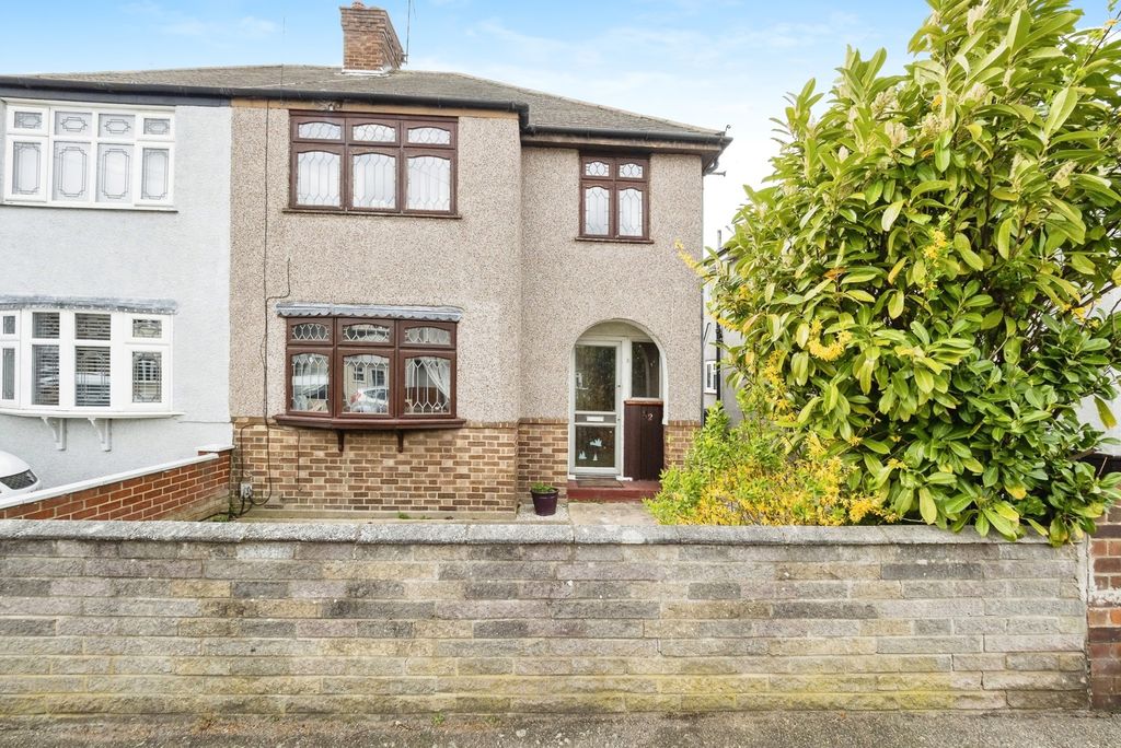 Property photo 1 of 17 Photo