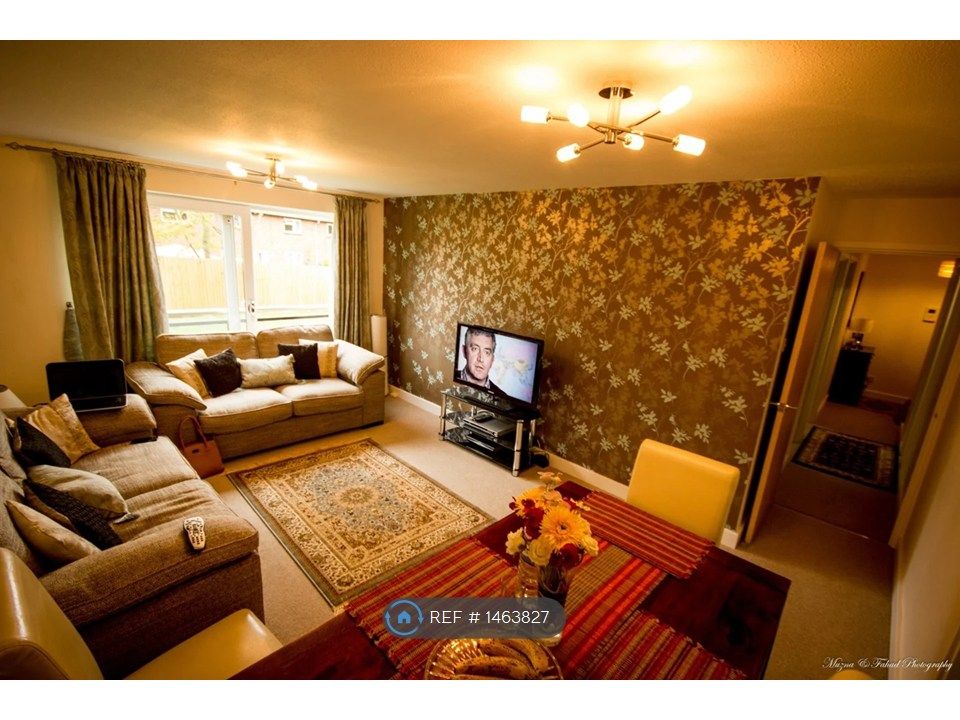 Property photo 2 of 9 Tv Lounge