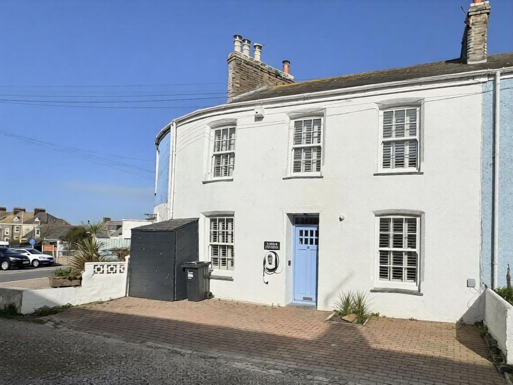 Property photo 1 of 38