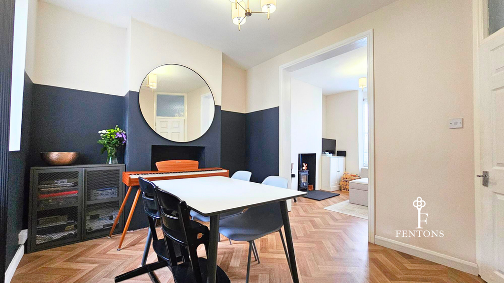 Property photo 3 of 12 Dining Room