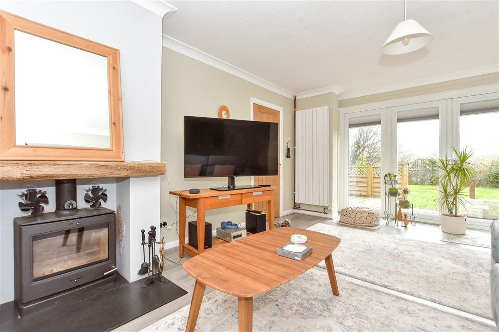 Property photo 2 of 14 Lounge