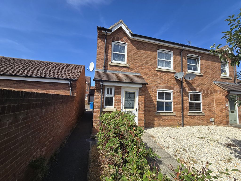 Property photo 1 of 24