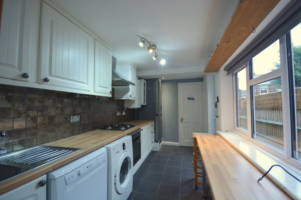 Property photo 2 of 8 Gallery