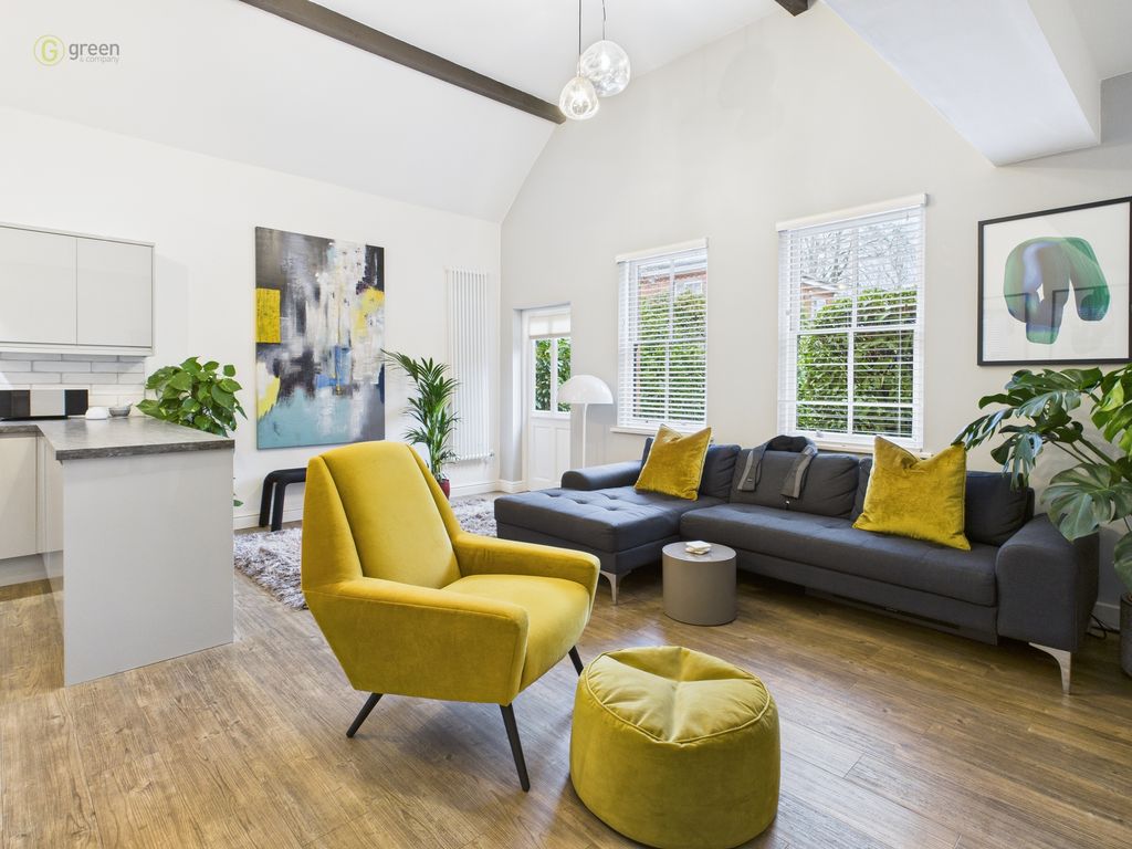 Property photo 2 of 38 Cam05459G0Pr0097Still013