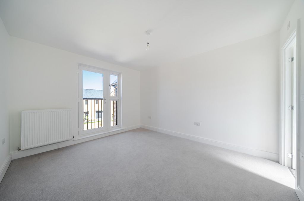 Additional image 7 of 3 bed end terrace house to rentHarebell Way, Winchester, Hampshire SO22