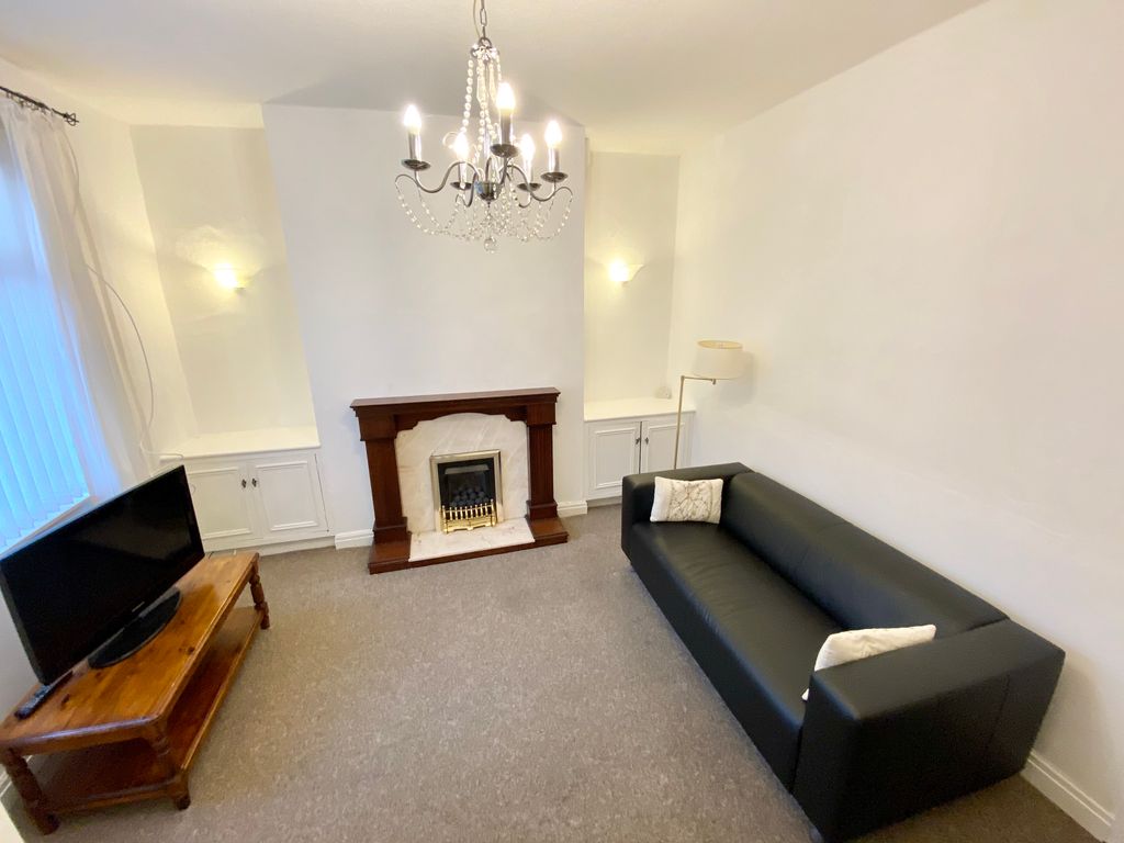 Property photo 2 of 7