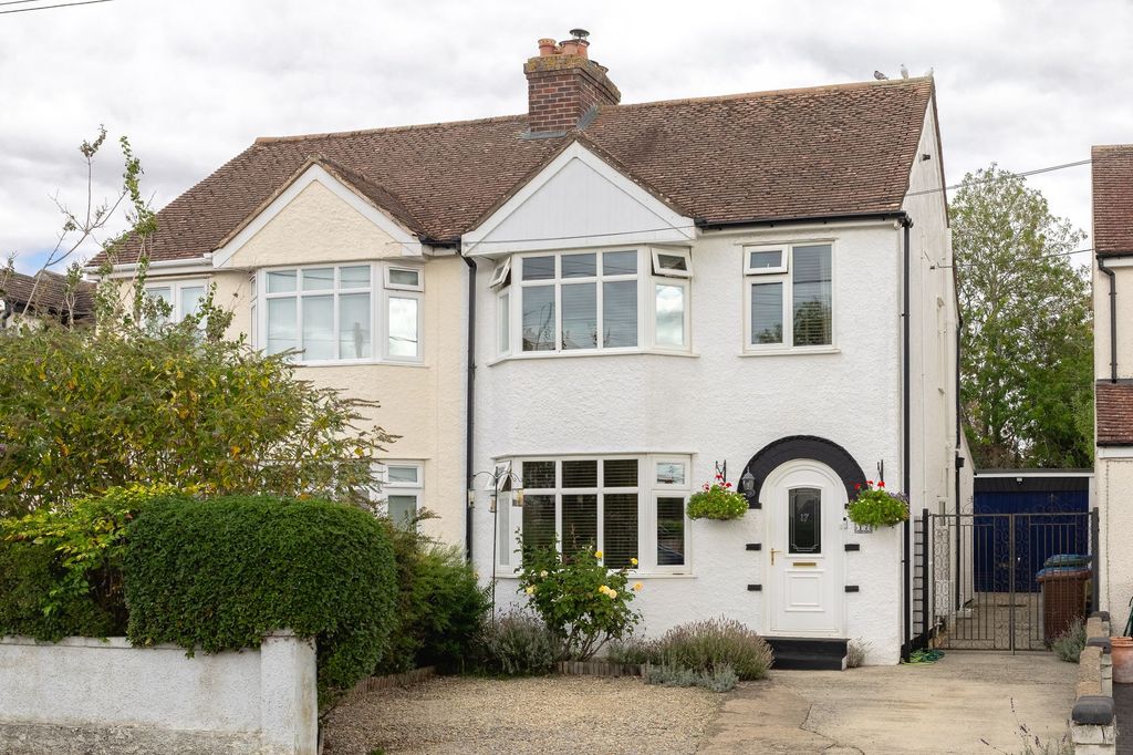 Property photo 1 of 29