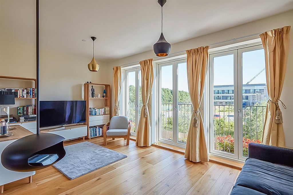 Property photo 2 of 10 Living Room 2.Jpg