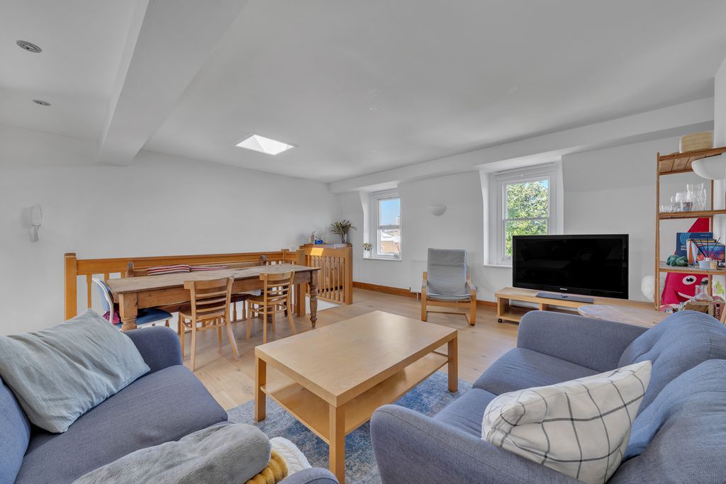 Property photo 1 of 12 Open Plan Reception 