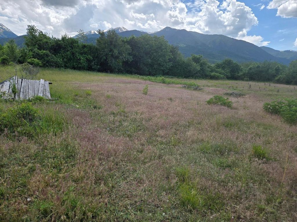 Property photo 3 of 4