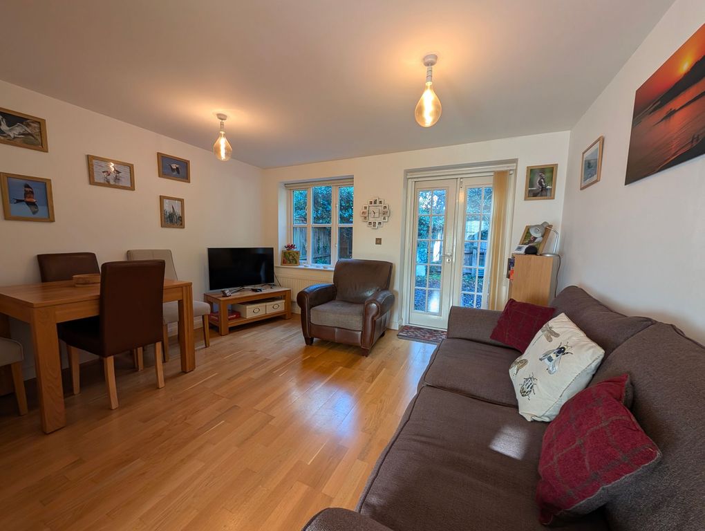 Property photo 2 of 7