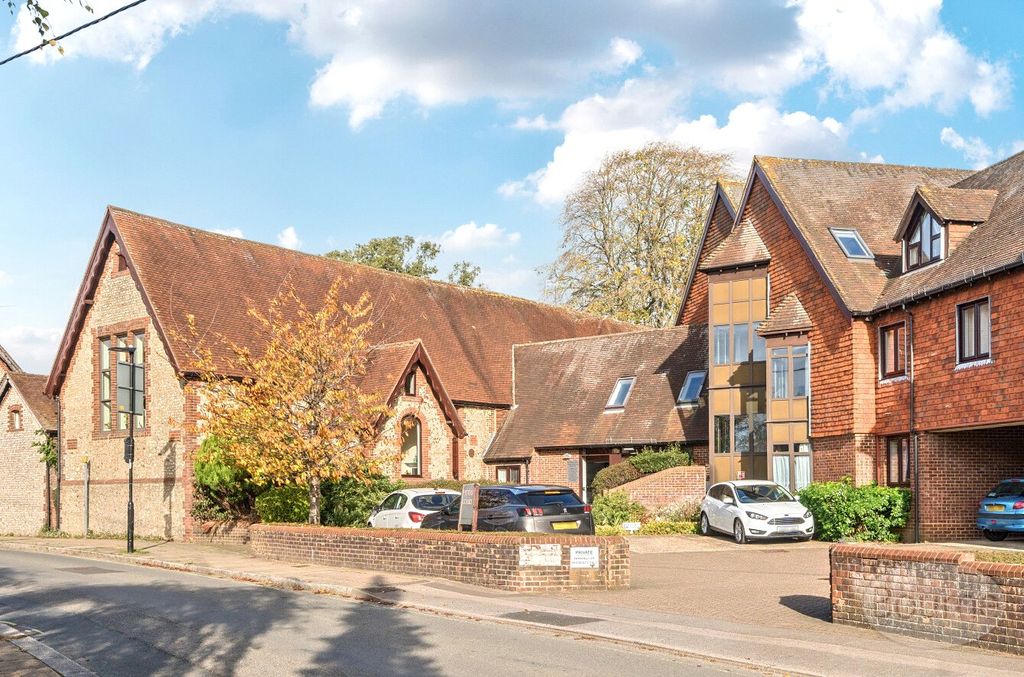 Additional image 12 of 1 bed flat for saleHylton Road, Petersfield, Hampshire GU32