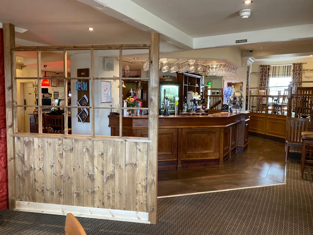 Property photo 2 of 10 Photo 1