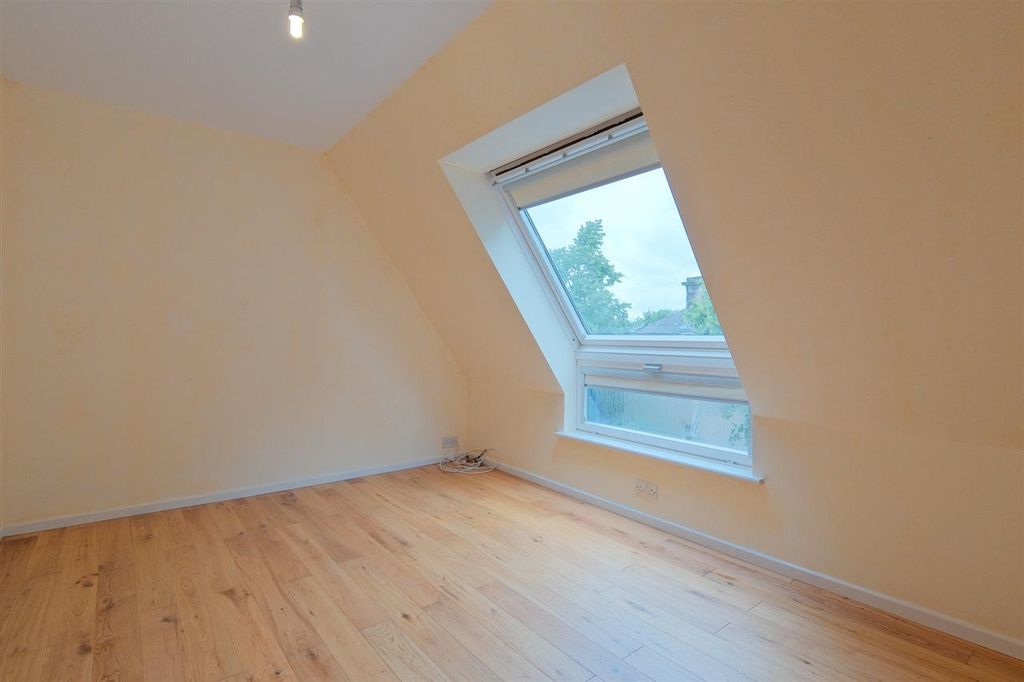 Additional image 11 of 2 bed flat for saleAuchingramont Court, Hamilton ML3