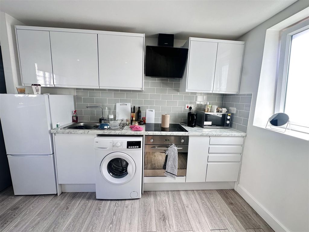 Property photo 3 of 7 Img_3894.Jpg