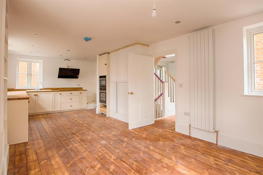 Property photo 2 of 19 Picture 2