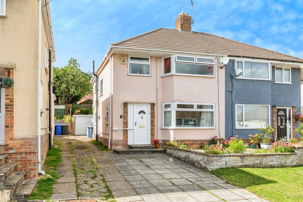 Property photo 1 of 17