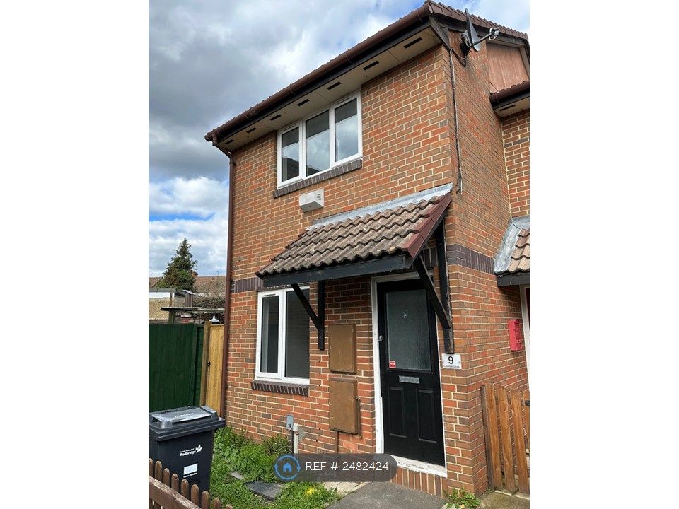 Property photo 3 of 32