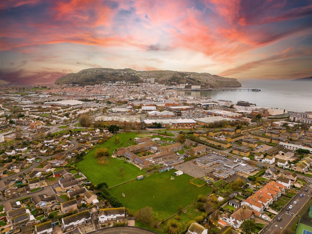 Additional image 17 of 6 bed semi-detached house for saleHarcourt Road, Llandudno LL30
