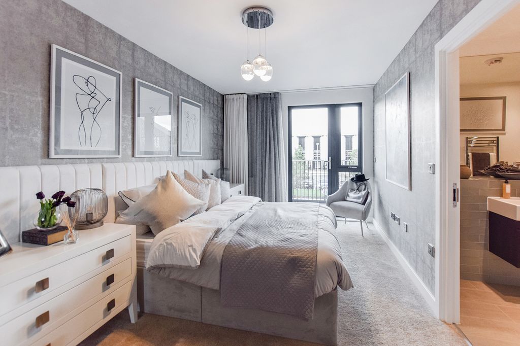 Property photo 2 of 5